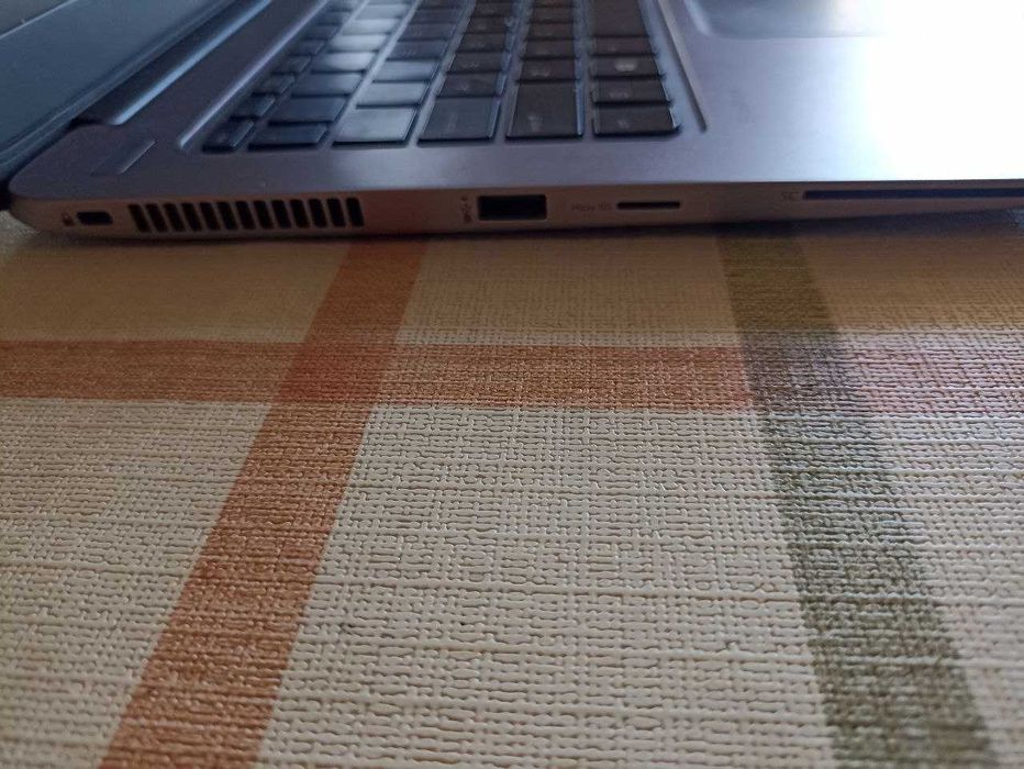 Ноутбук HP Folio 1040 G1 легкий и надежный