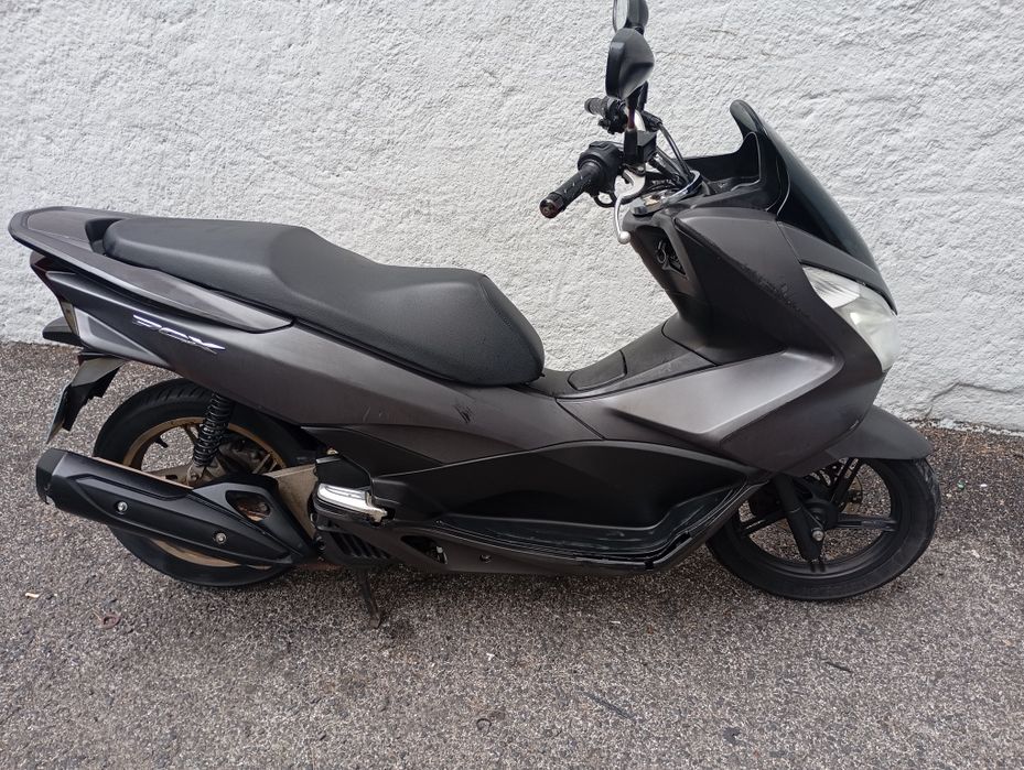 Honda pcx ano 2016