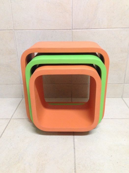 Conjunto Cubos expositores parede ou chão