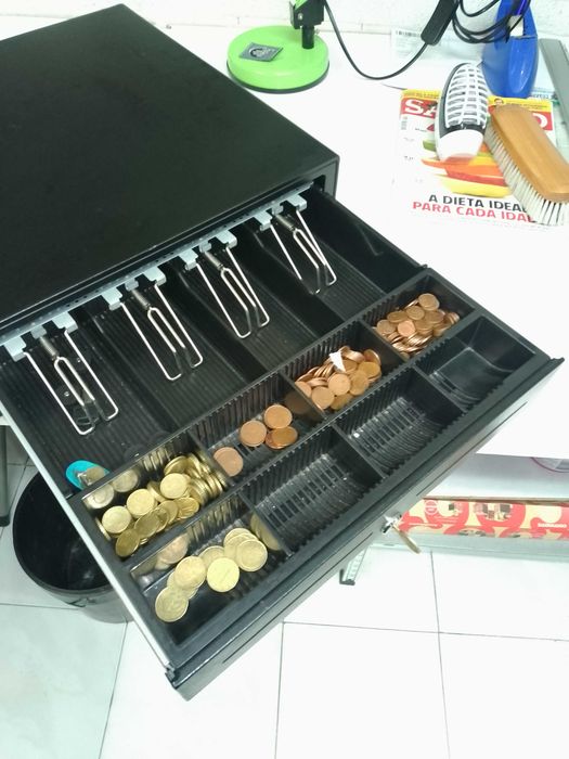Caixa cofre para notas e moedas para maquina registadora, POS