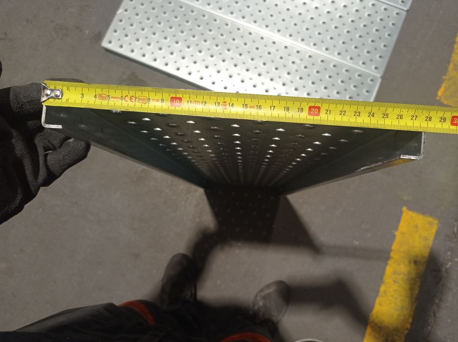 Blachy perforowane metalowe antypoślizgowe 280/1000