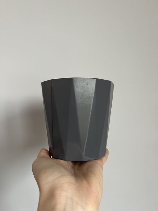 7 sztuk Oslonki/Doniczki 10,5 cm