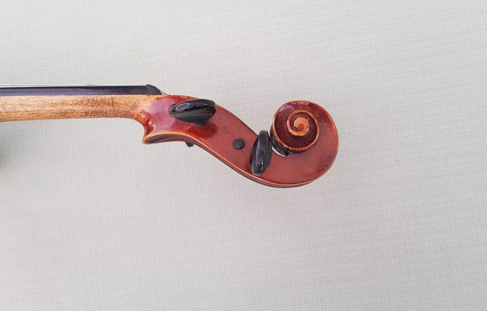 Sprzedam stare skrzypce manufakturowe 4/4