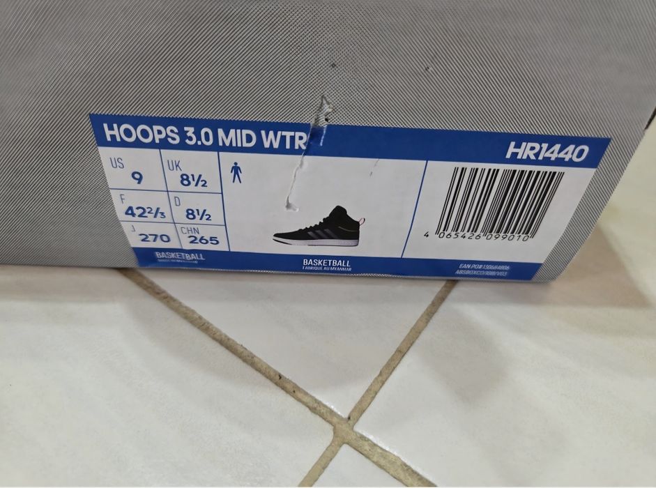 Adidas Hoops 3,0 mind wtr 42 stan bdb