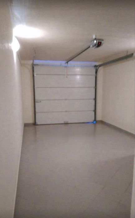 Оренда гаража в р-ні Дастору