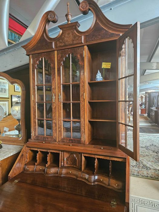 Lindíssima Papeleira - Bom estado geral