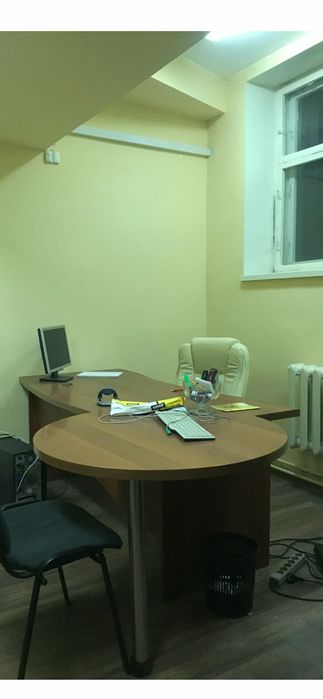 Продаж офіс-склад 24м2 підвально -цокольний поверх