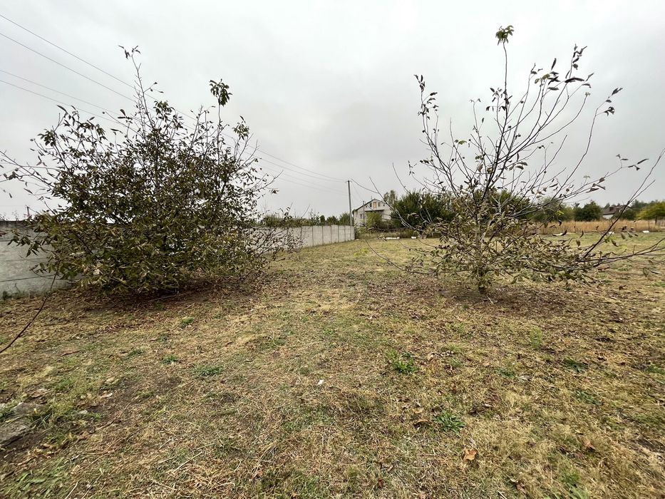 Продам участок под застройку в Обуховке