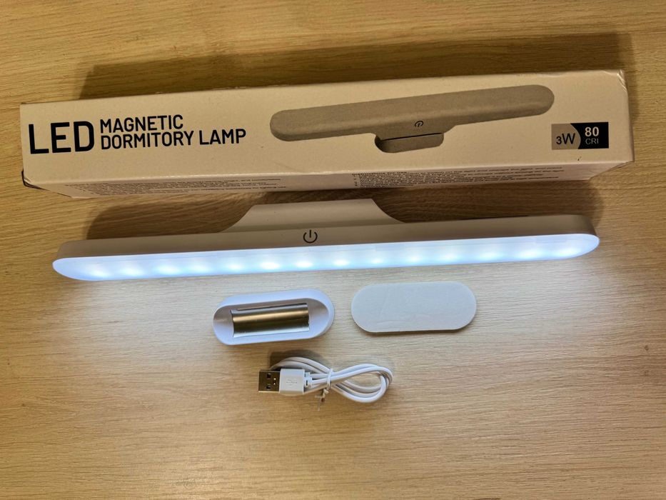 Продам  лінійний світильник з акумулятором