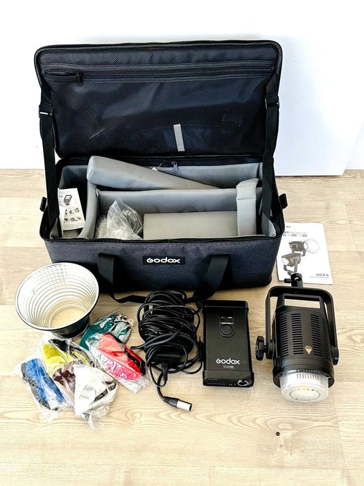 GODOX VIDEO LED LIGHT VL150 (tenho 2 unidades para venda)