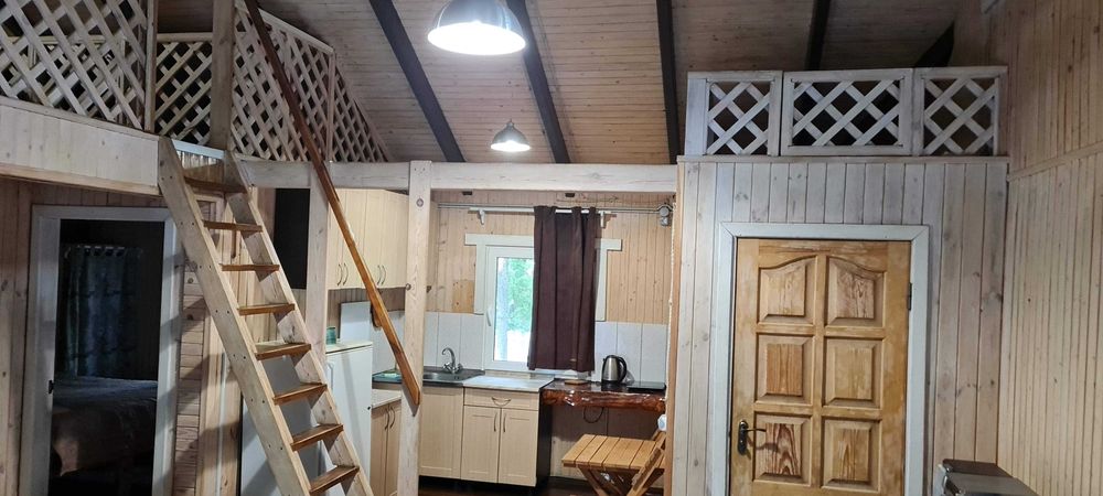 Екобудинок на добу в с. Тетерівка, 3 кімнати, спальних місць до 8