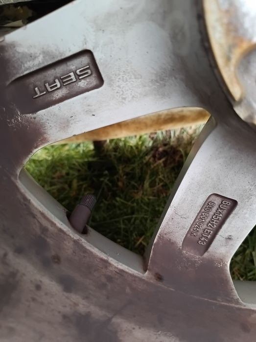 Sprzedam koła letnie na alufelgach