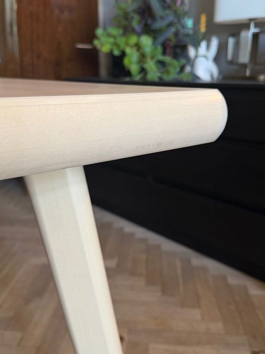 stół drewniany IKEA MARKERAD by Virgil Abloh