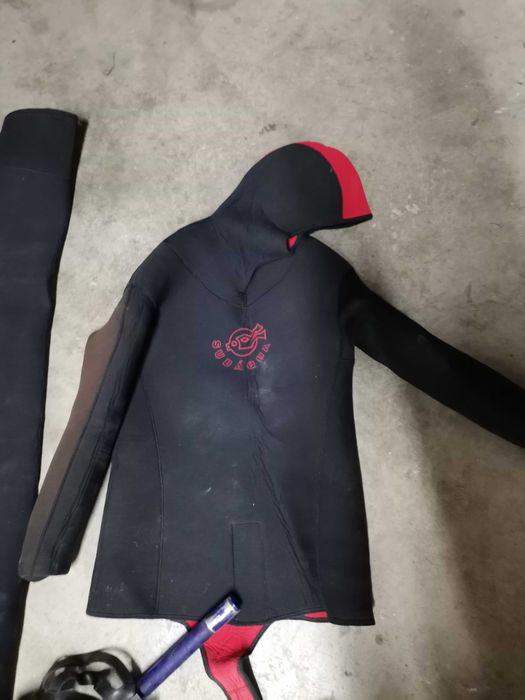 Fato de mergulho com acessórios