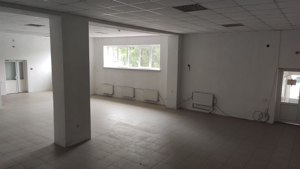 Оренда комерція торгова площа 150 мкв.  Та інша 700 до 14 квадратіа