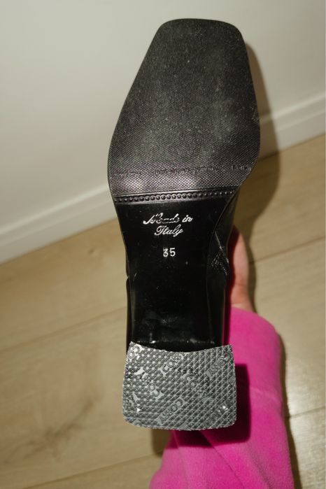 Чоботи шкіряні 35розмір