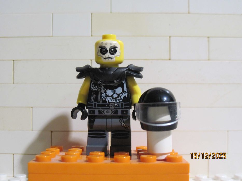 LEGO Ninjago figurka - Chopper Maroon. Używany, minimalne ślady zabawy