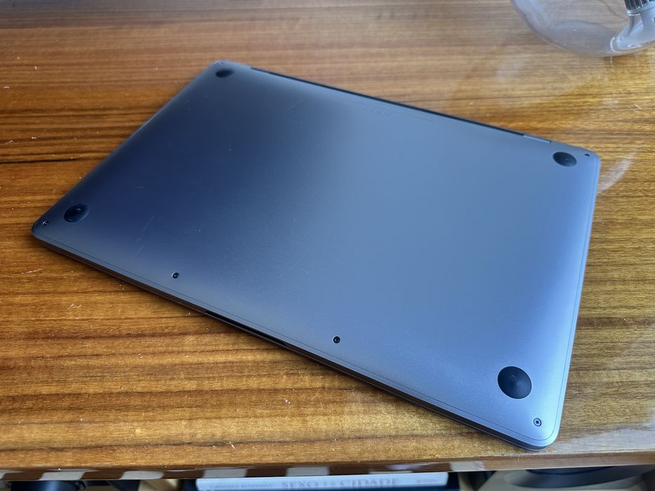 Macbook Pro M1 13” 8gb 256gb Spacegray