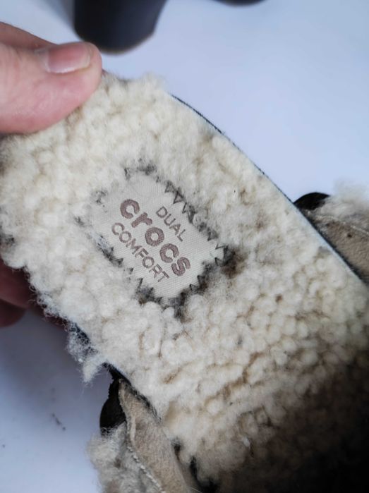 - Crocs  - Klapki / chodaki / drewniaki r. W9 / 39-40