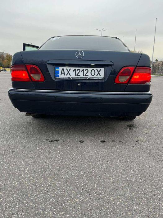 Mercedes-Benz E-Class 1998