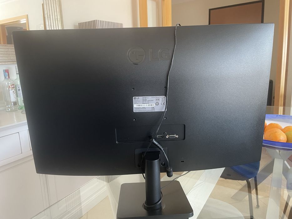 Ecrã pc LG 27 polegadas