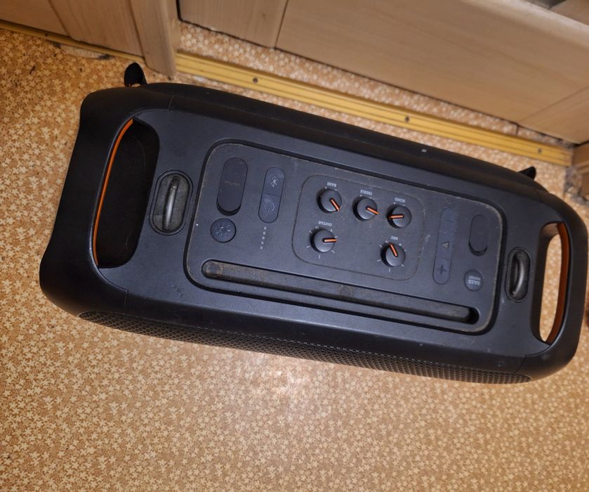 Колонка jbl on the go