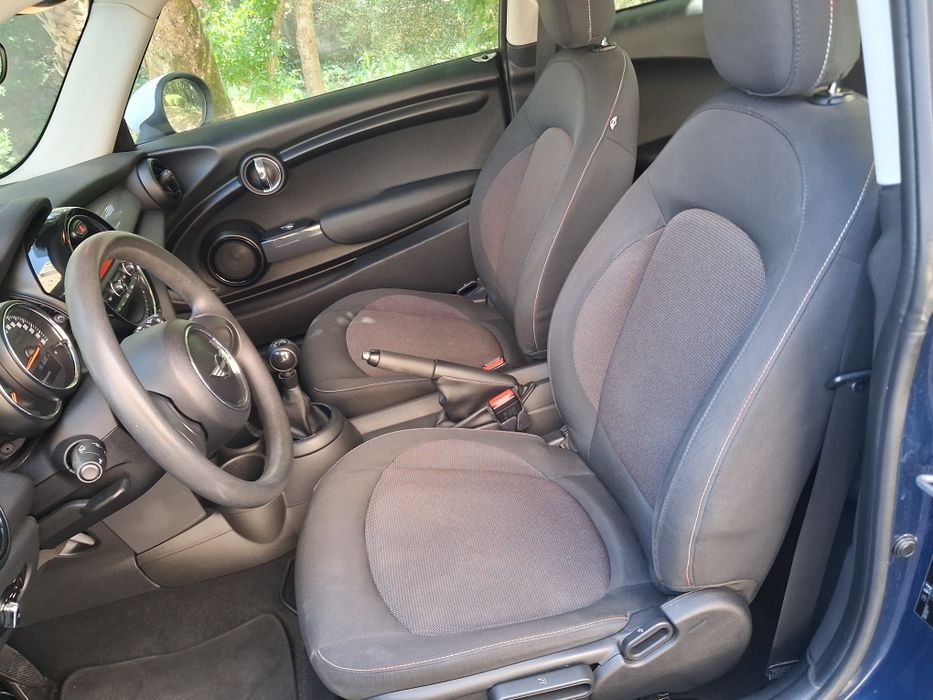 Mini Cooper - D..483768774458746884