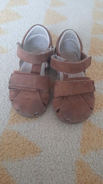 sandałki dziecięce mrugała 25