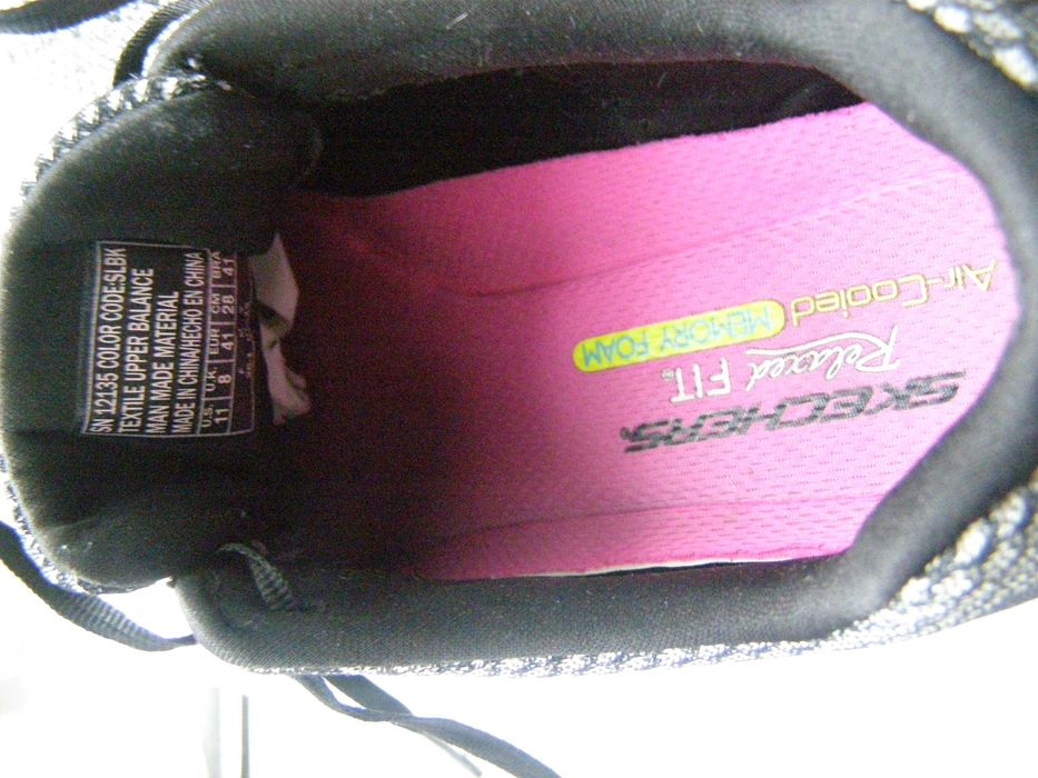 Кроссовки Skechers relaxed fit memory foam: грн. - Другие кроссовки на Olx
