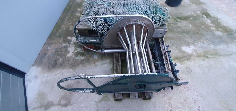 Material para barco de pesca