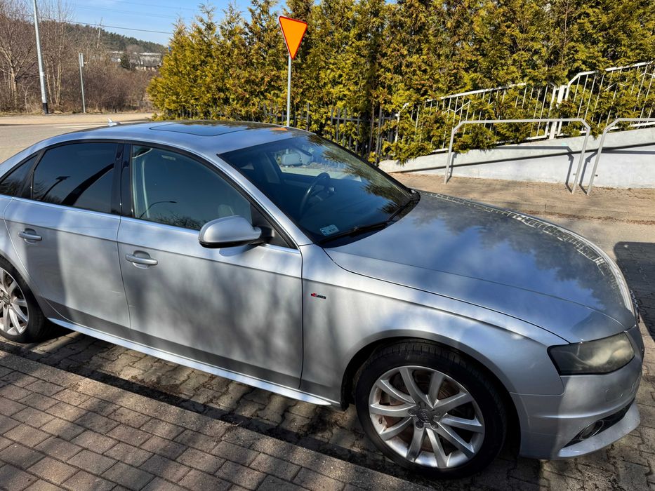 Audi A4 sedan srebrny 2.0 TFSI