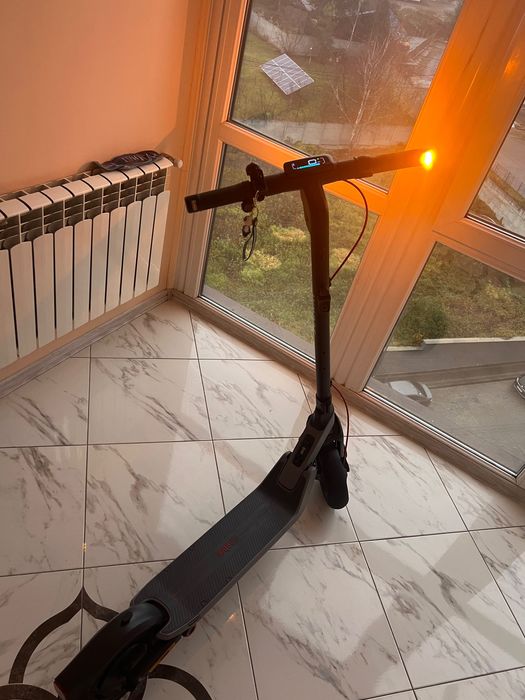 Електросамокат дорослий