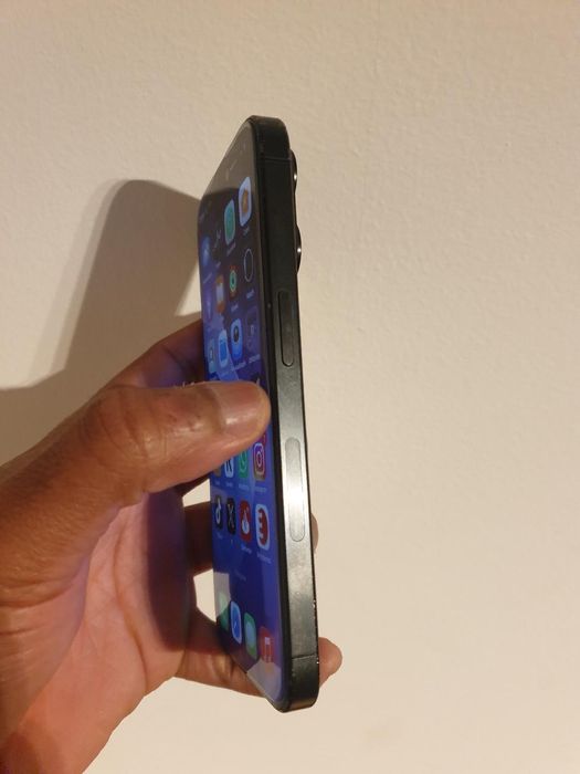 iPhone 15 pro 256gb esim com caixa