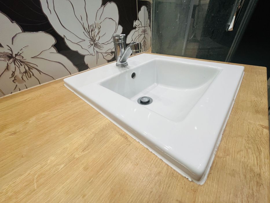 Umywalka + bateria gratis