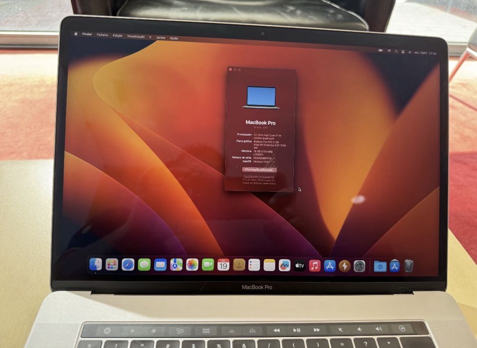 Macbook pro 15 retina Touch Bar I7 (16/512)