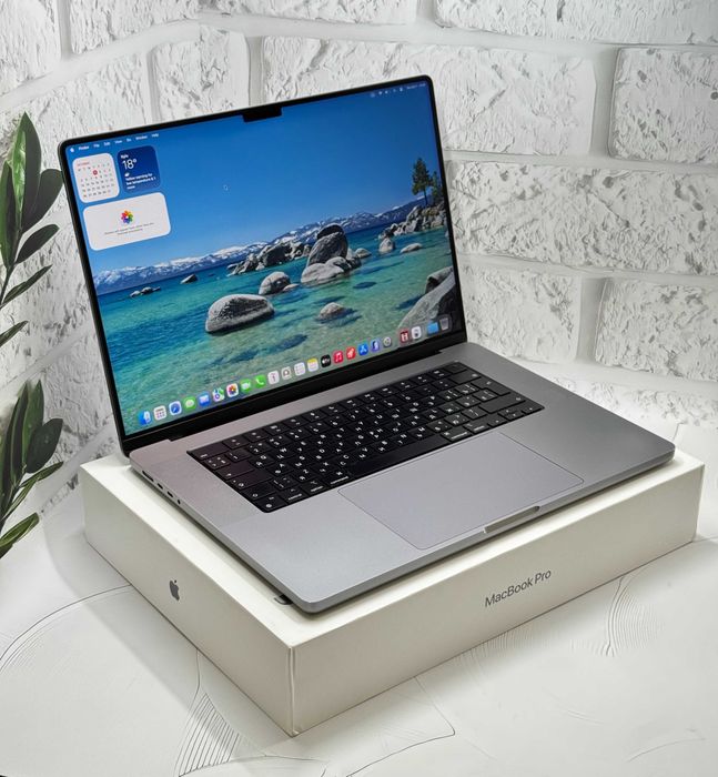 MacBook Pro A2485 (16, 2021) M1 Pro/16/512Gb/АКБ 89%/Магазин/Гарантія!