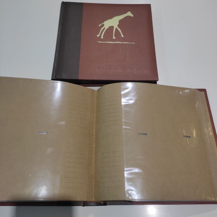 Dois álbuns para fotos. Novos