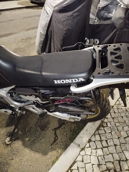 Africa twin 750 rd07