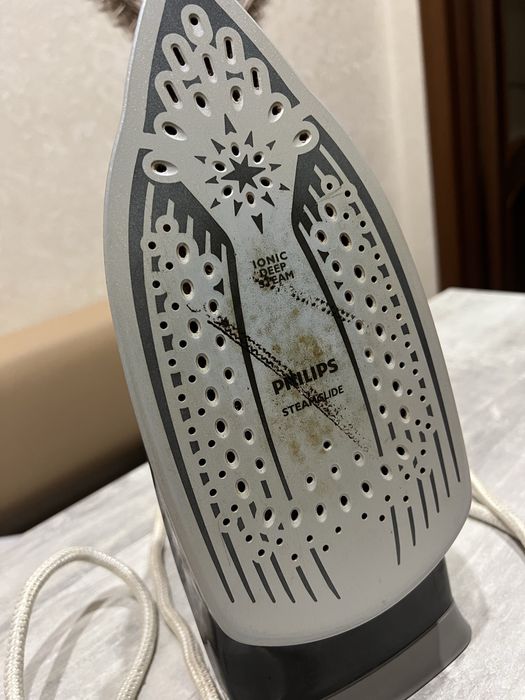 Утюг PHILIPS и утюг СССР