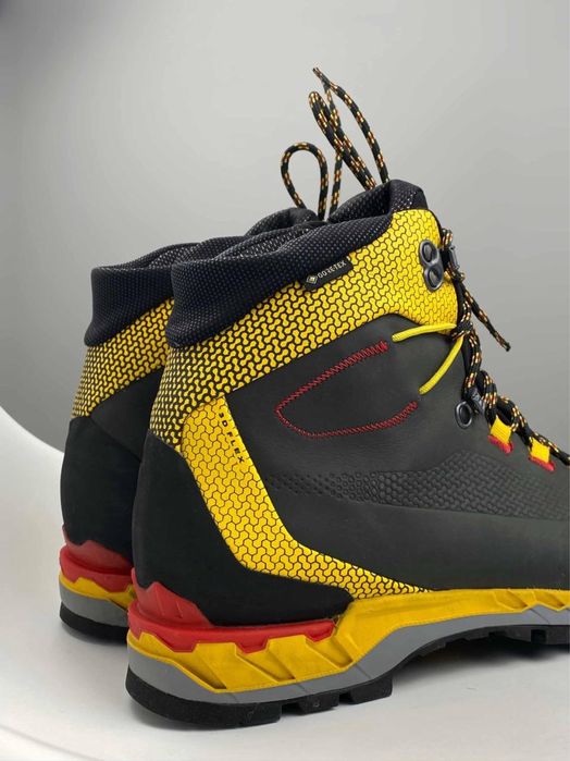 Черевики для альпінізму чоловічі La Sportiva Trango Tech Leather GTX