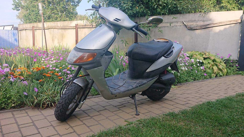 Мопед Suzuki Lets 1