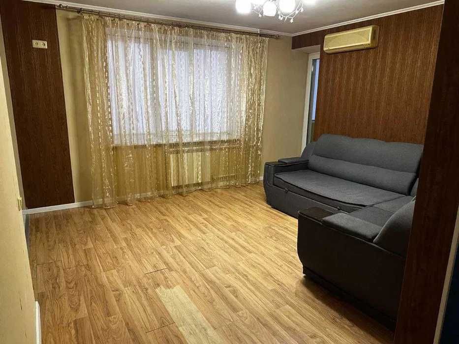 Продам 2 к. квартиру Паращука метро Холодная Гора Сертификат газ