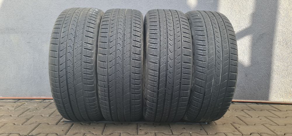 235/50/19 Vrederstein