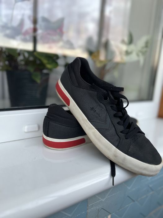 Продам чоловічі кеди Converse cons 41