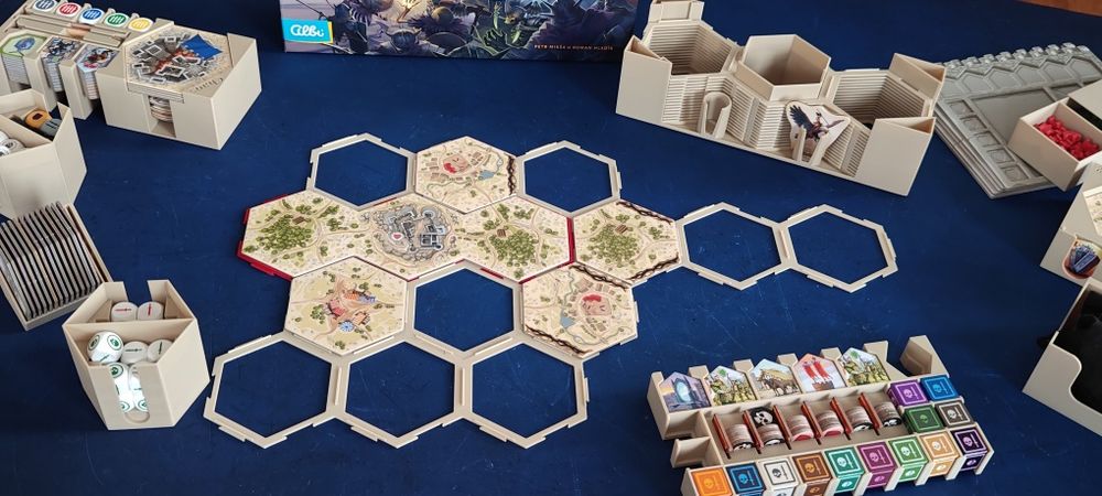 Karak 2 insert + dodatki Chaos, Imperium + promki + siatki na kafle