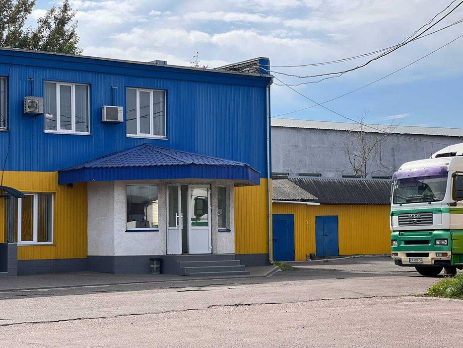 Продається виробничо-складська база по вул. М.Залізняка (Громова)