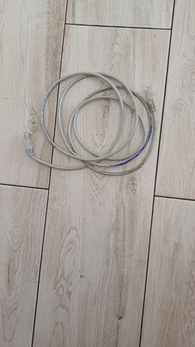 Kabel internetowy. Lan 8 pin