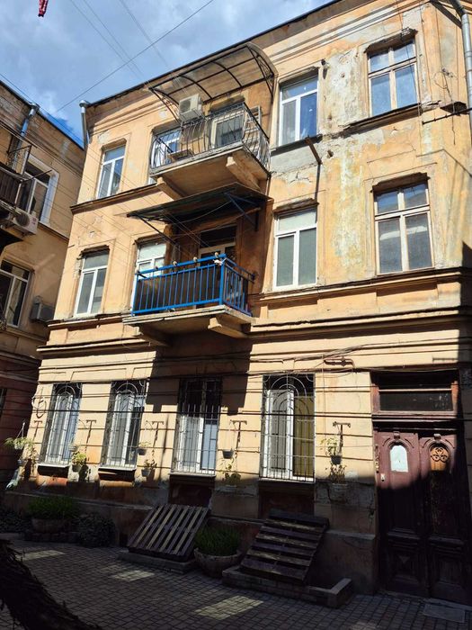 Продам ківартиру в Центрі міста