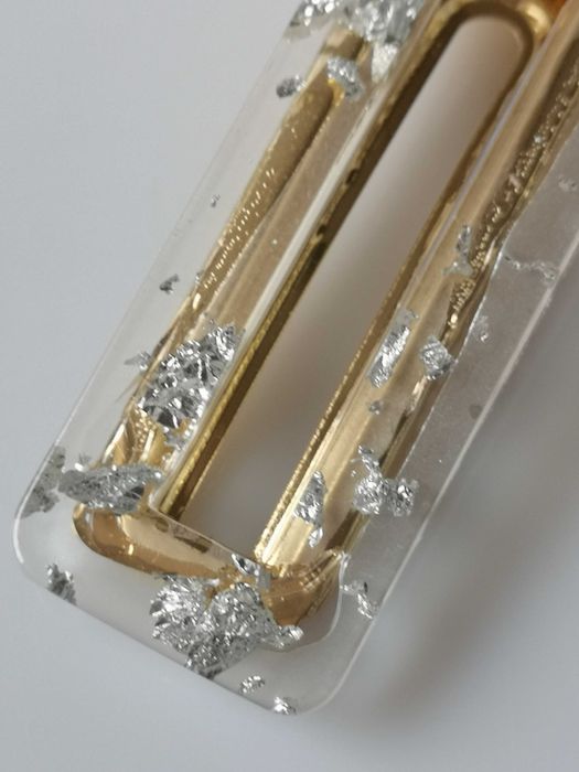 Duża modna spinka klamra akrylowa srebrne płatki