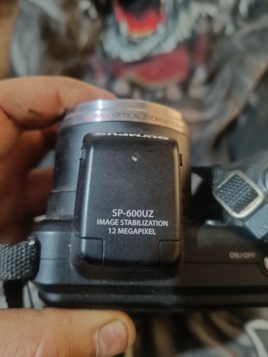 Aparat OLYMPUS SP-600 uz